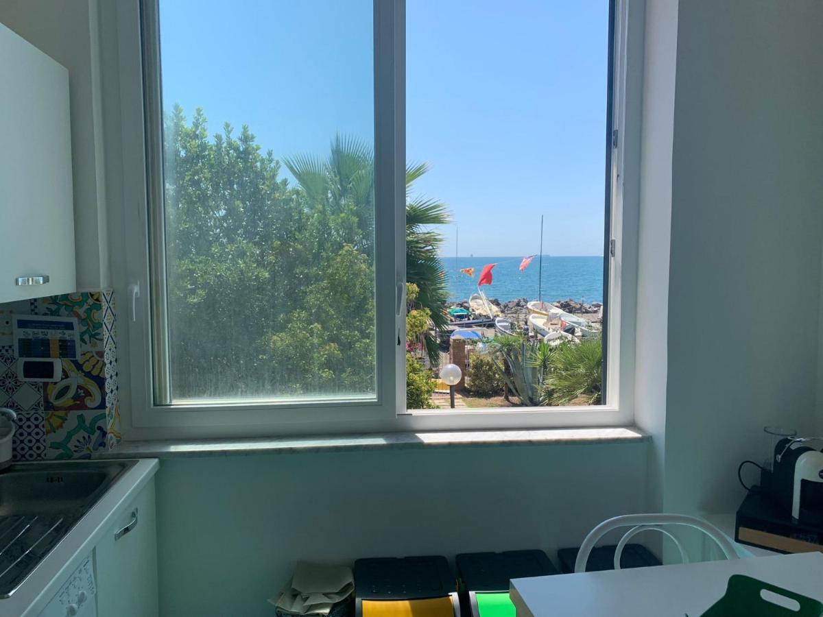Il Viandante Sul Mare Apartment Salerno Bagian luar foto